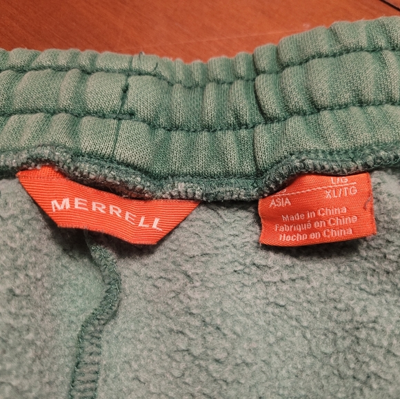 LG Merrell Womens Green Scout Shorts - Picture 4 of 5